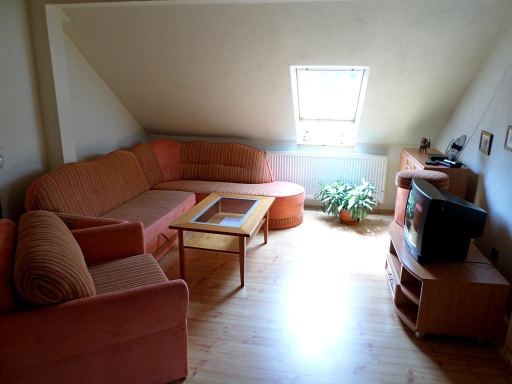 Apartmány Anna Bešeňová Habitación foto