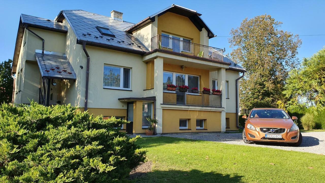 Apartmány Anna Bešeňová Exterior foto